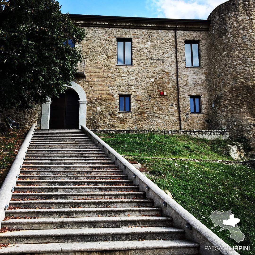 Manocalzati - Castello di San Barbato