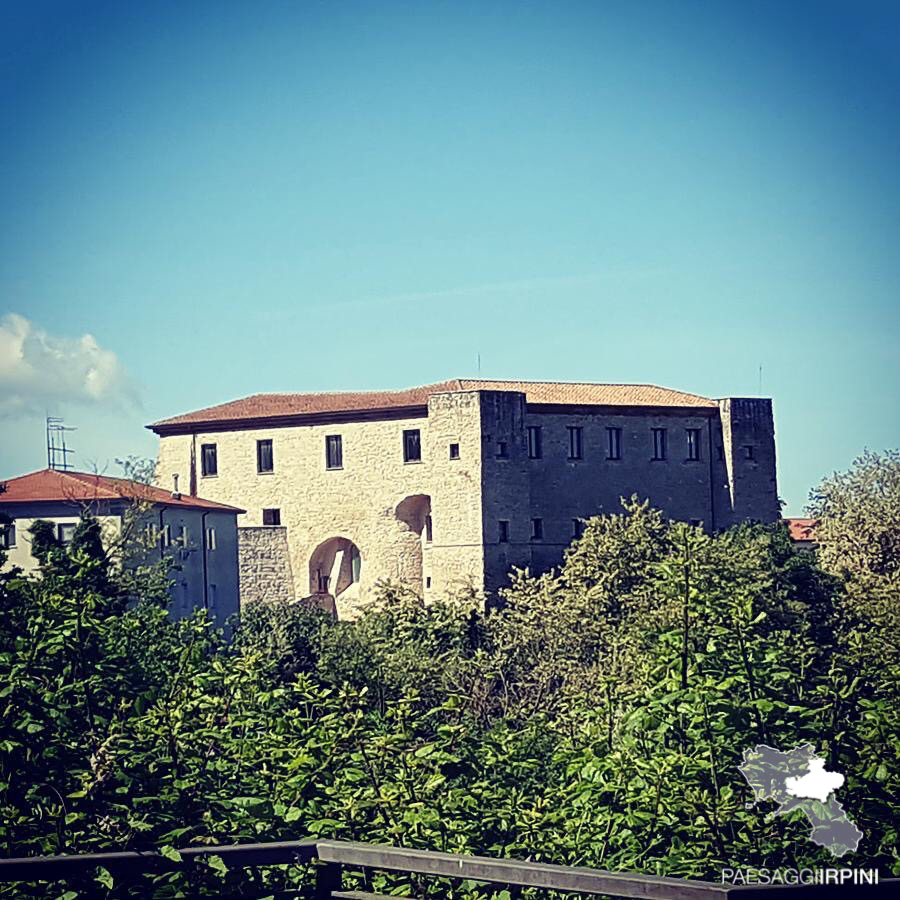 Manocalzati - Castello di San Barbato