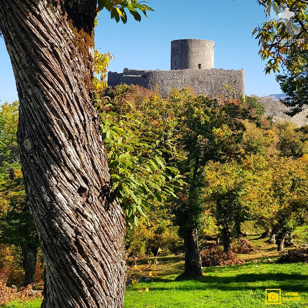 Montella - Castello del Monte