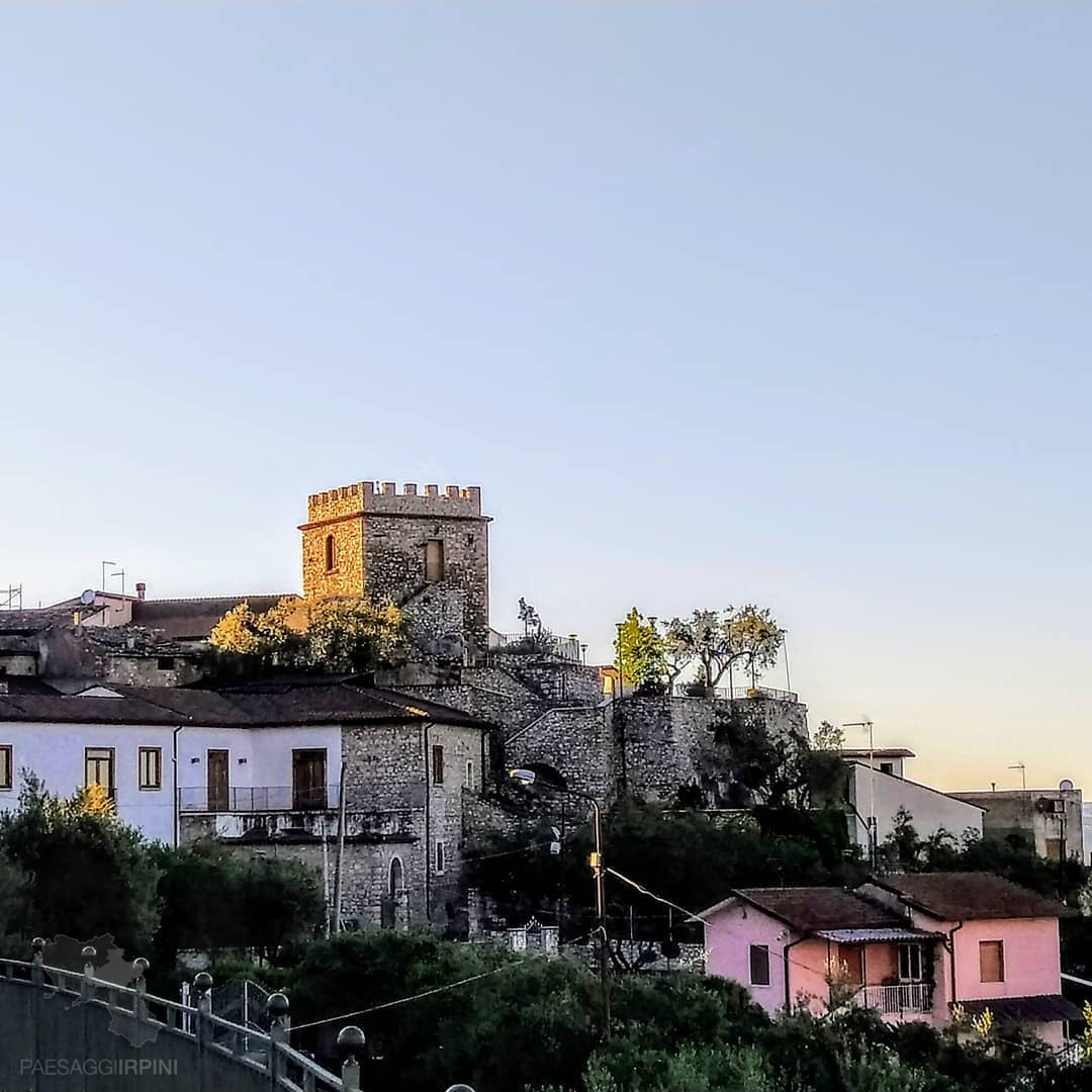 Pietradefusi - Torre Aragonese